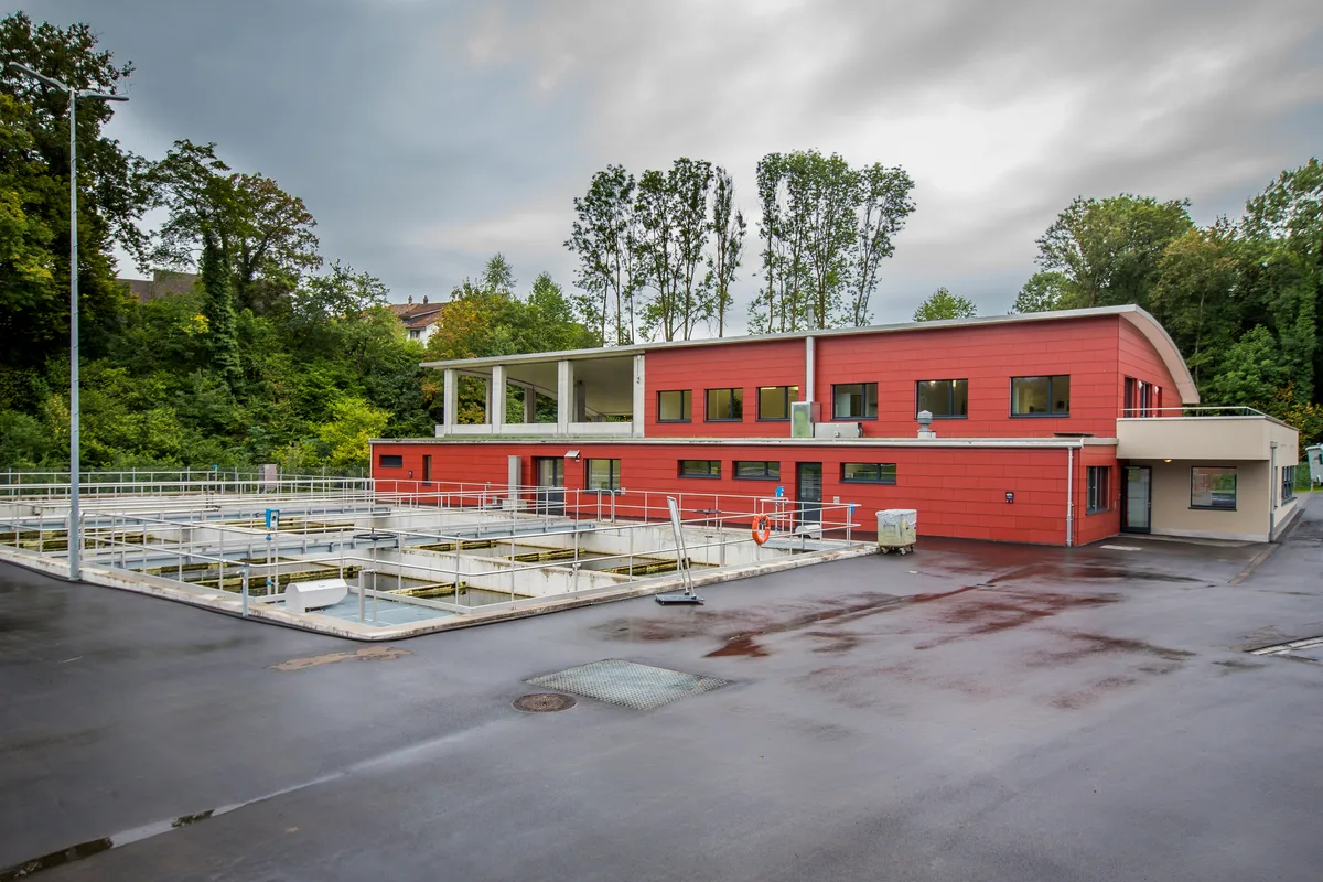 Blick auf die Kläranlage Esslingen.